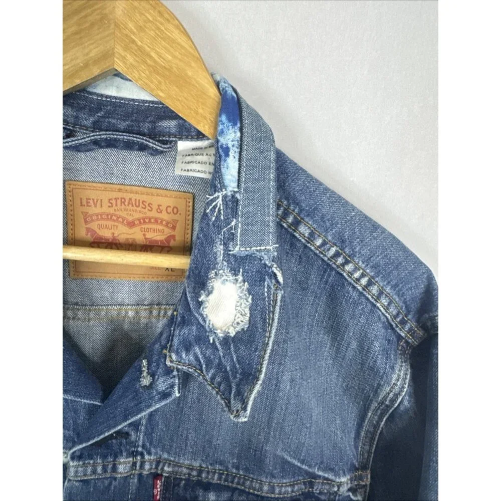 Levi’s Trucker Denim Jacket XL Distressed‎ Faded Classic Style Modified
